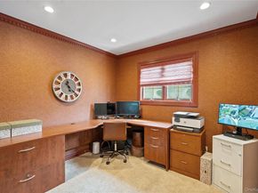 939 Manor Lane, Bay Shore NY 11706