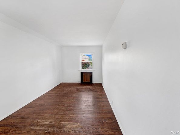 3088 Mullan Place, Bronx NY 10465