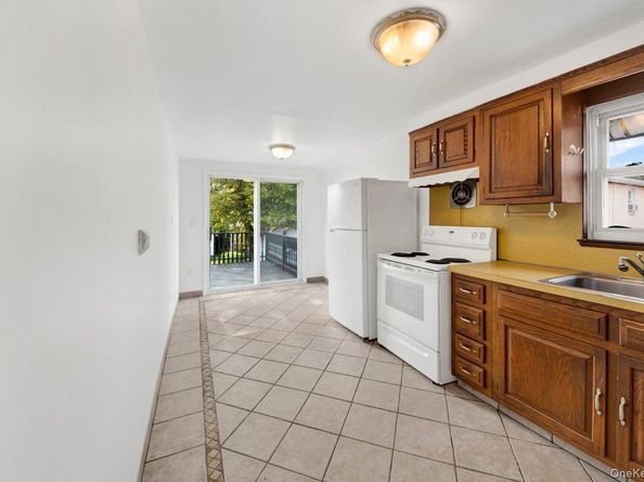 3088 Mullan Place, Bronx NY 10465