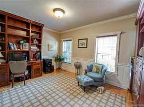 2 True Harbour Way, West Islip NY 11795