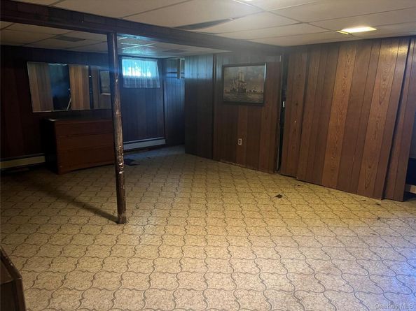 417 Cooper Road, North Babylon NY 11703