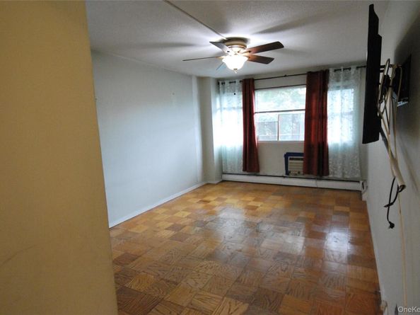 1523 Central Park Avenue 5F, Yonkers NY 10710