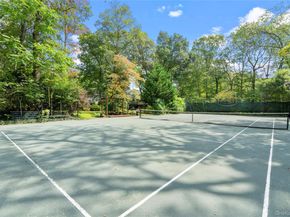 25 Surry Hill Place, Huntington NY 11743