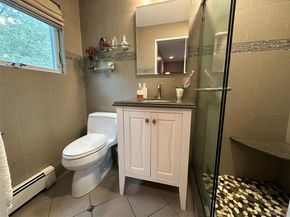 25 Surry Hill Place, Huntington NY 11743