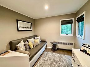 25 Surry Hill Place, Huntington NY 11743