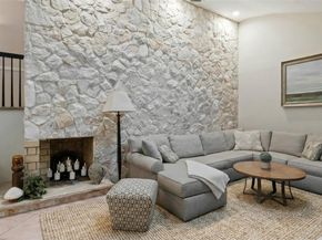 25 Surry Hill Place, Huntington NY 11743