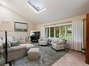 25 Surry Hill Place, Huntington NY 11743