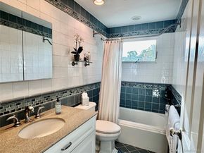 25 Surry Hill Place, Huntington NY 11743