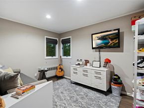 25 Surry Hill Place, Huntington NY 11743
