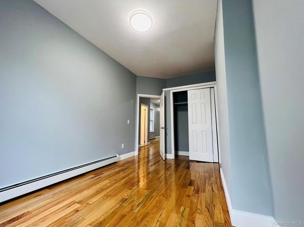 165 chestnut street, Brooklyn NY 11208