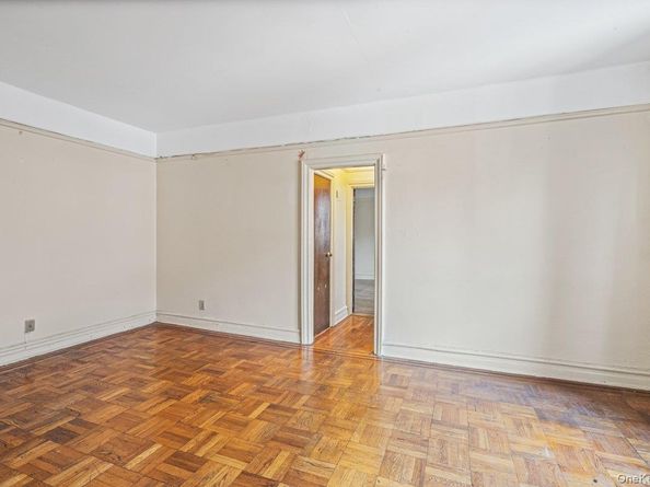 155-17 Sanford Ave 2, Flushing NY 11355