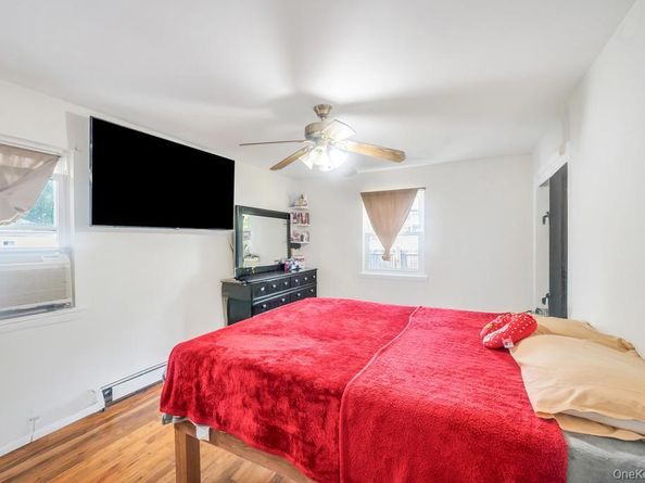 309 Dogwood Road W, Mastic Beach NY 11951