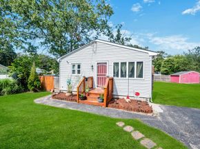 309 Dogwood Road W, Mastic Beach NY 11951