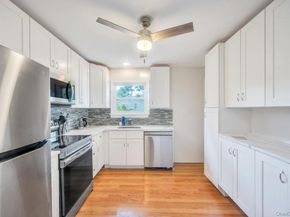 309 Dogwood Road W, Mastic Beach NY 11951