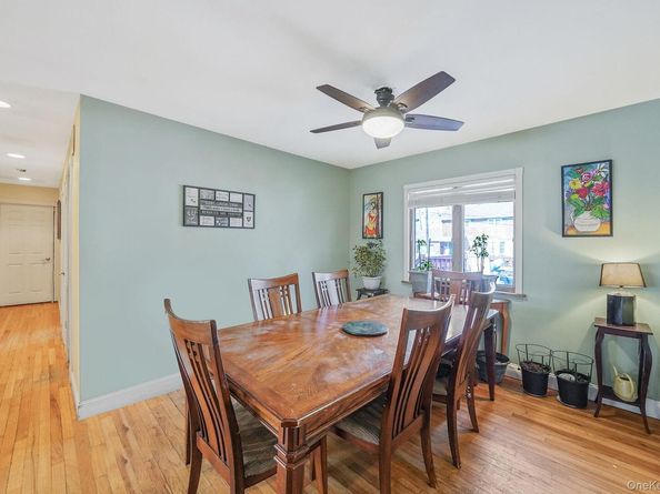 33 High Street, Lake Ronkonkoma NY 11779