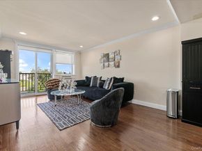 156 Beach 9th Street 4D, Far Rockaway NY 11691