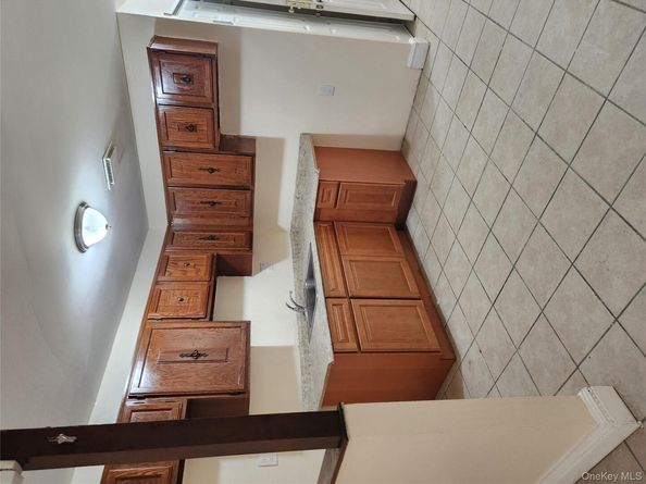 8412 98th Street 34, Woodhaven NY 11421