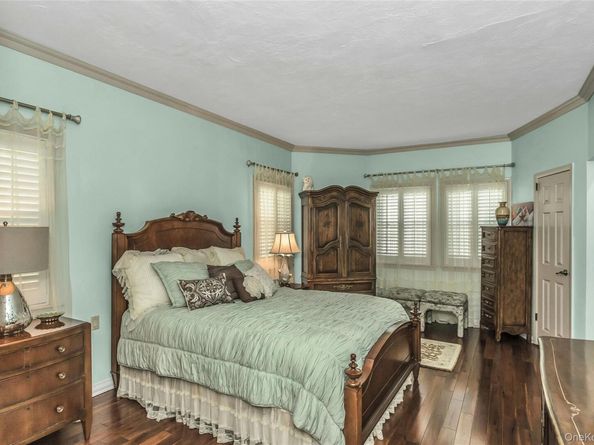 329 E Hudson Street, Long Beach NY 11561