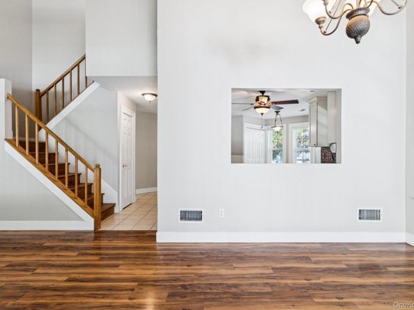 17 Pidgeon Court, Manorville NY 11949