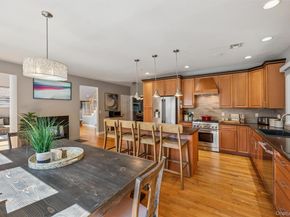 154 Montauk Hwy Highway, East Moriches NY 11940