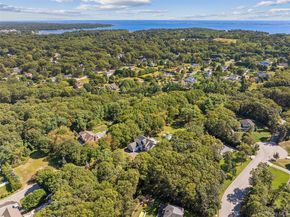 154 Montauk Hwy Highway, East Moriches NY 11940