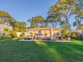 10 S Old Neck Road, Center Moriches NY 11934