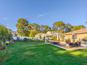 10 S Old Neck Road, Center Moriches NY 11934
