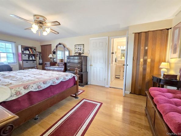 8 Corvette Road, Selden NY 11784