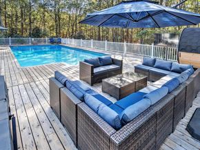 2 Christine Lane, Manorville NY 11949