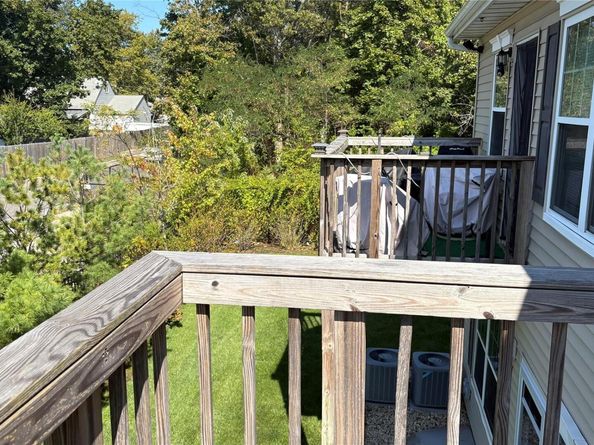 164 Ashley Ct, Central Islip NY 11722