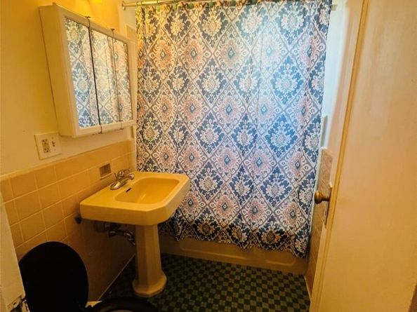2160 E Tremont Avenue 5F, Bronx NY 10462