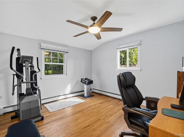 20 MacArthur Boulevard, Hauppauge NY 11788