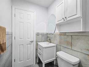 20 MacArthur Boulevard, Hauppauge NY 11788