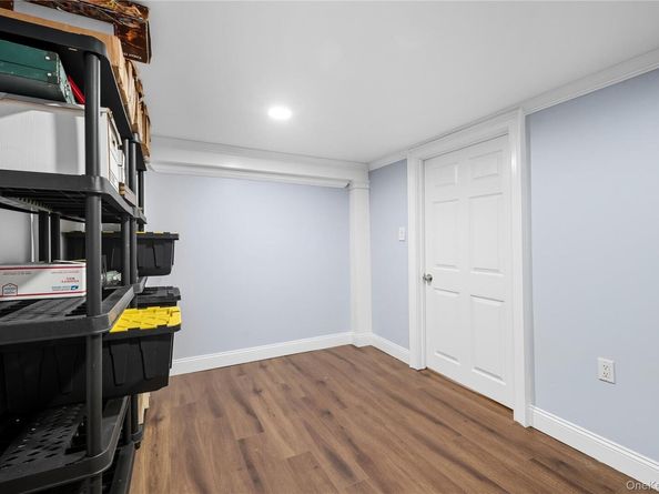 20 MacArthur Boulevard, Hauppauge NY 11788