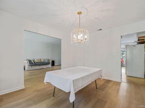 19 Whistler Hill Lane, Huntington NY 11743