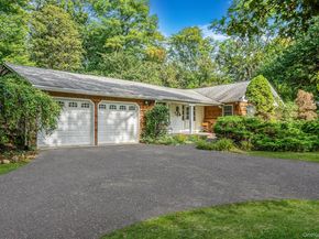 19 Whistler Hill Lane, Huntington NY 11743