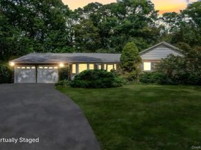19 Whistler Hill Lane, Huntington NY 11743