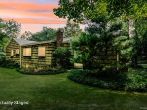 19 Whistler Hill Lane, Huntington NY 11743
