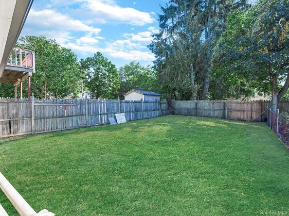 36 S 5th Avenue, Brentwood NY 11717