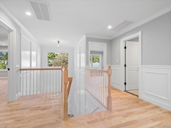 2282 Sycamore Place, Merrick NY 11566