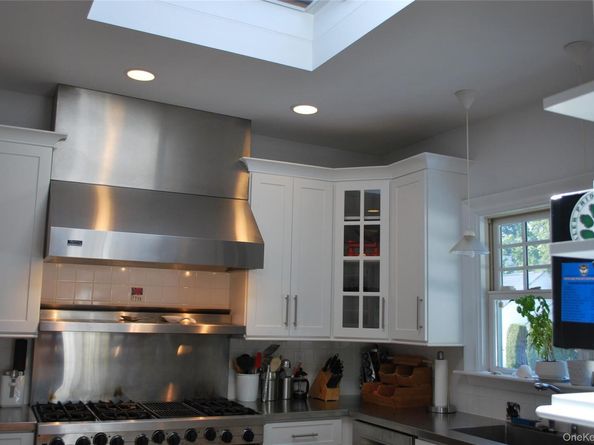 297 Clocks Boulevard, Massapequa NY 11758