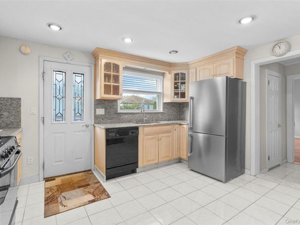 31 Elmwood Avenue, West Harrison NY 10604