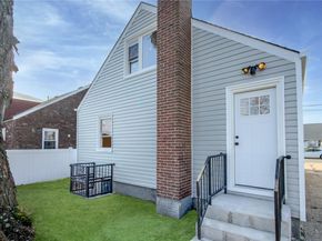 224 Windsor Parkway, Hempstead NY 11550