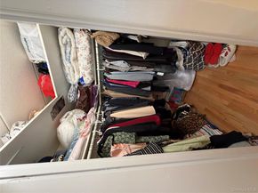 68-05 242nd Street 31A, Little Neck NY 11362