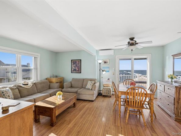 6 Soundview Drive North deck, Montauk NY 11954