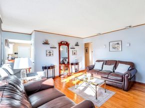 25 Flanders Place, West Babylon NY 11704