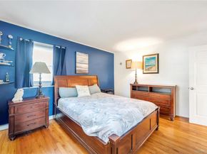 25 Flanders Place, West Babylon NY 11704