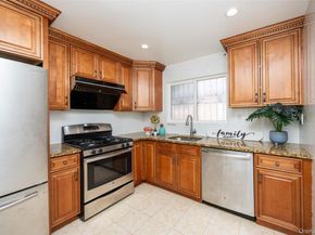 22447 76th Road, Oakland Gardens NY 11364