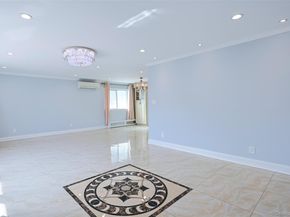 22447 76th Road, Oakland Gardens NY 11364