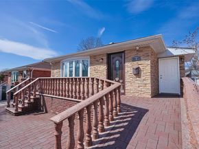 22447 76th Road, Oakland Gardens NY 11364
